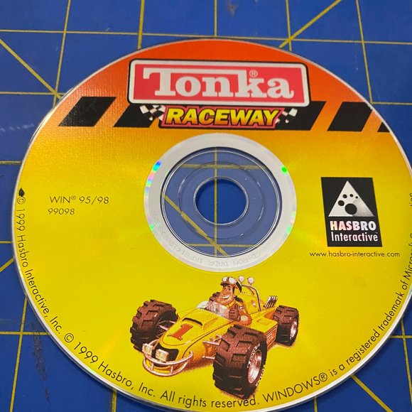 Tonka Raceway CD-ROM - Picture 1 of 4